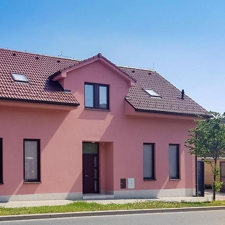 Apartment De Luna Prague Luaran gambar