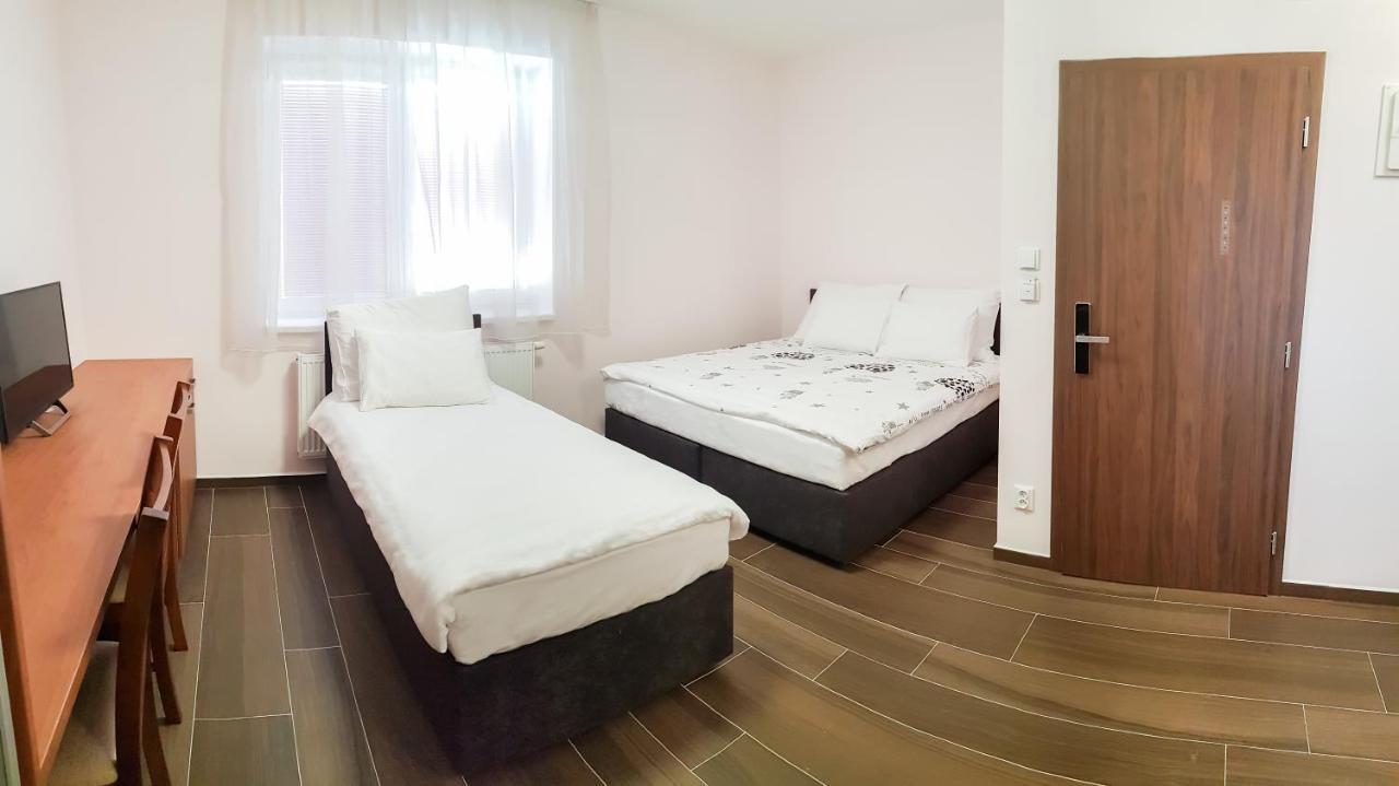 Apartment De Luna Prague Luaran gambar