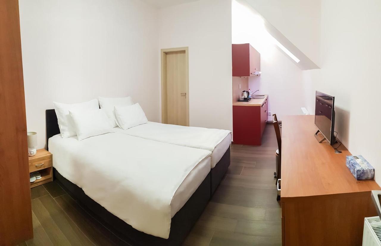 Apartment De Luna Prague Luaran gambar