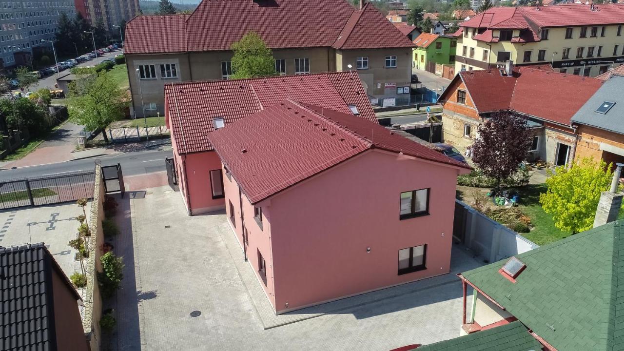 Apartment De Luna Prague Luaran gambar